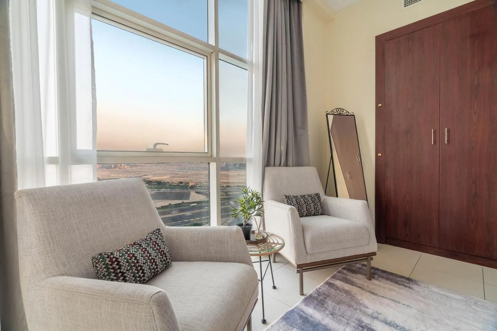 Guestready - Modern Retreat In Business Bay Apartment Dubai 0*,  United Arab Emirates